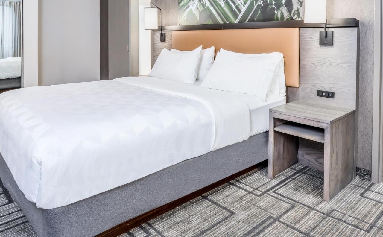 Holiday Inn Lafayette-City Centre By Ihg Exteriör bild